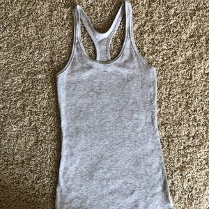 Gray Razorback Old Navy Active Go-Dry Tank top